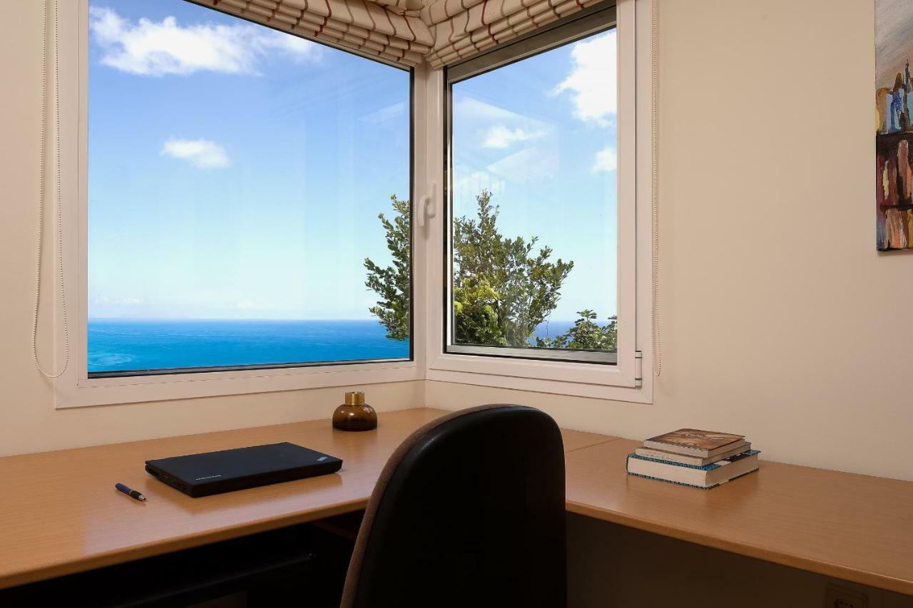 Villa Sunrise View By Madeira Sun Travel Санта-Крус Экстерьер фото