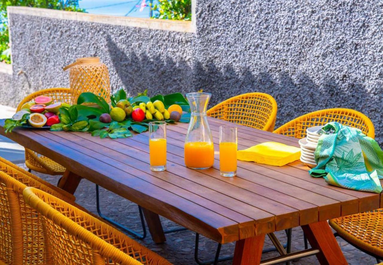 Villa Sunrise View By Madeira Sun Travel Санта-Крус Экстерьер фото